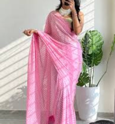 simple and elegant pink saree